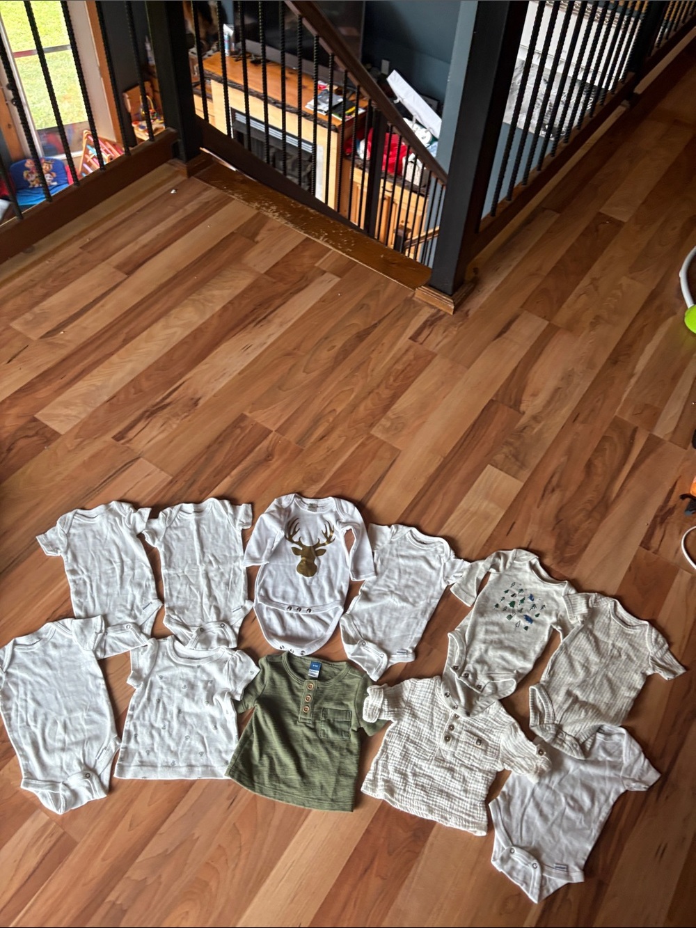 0-3 NWOT-GUC Onesie & Shirt Lot 11 items